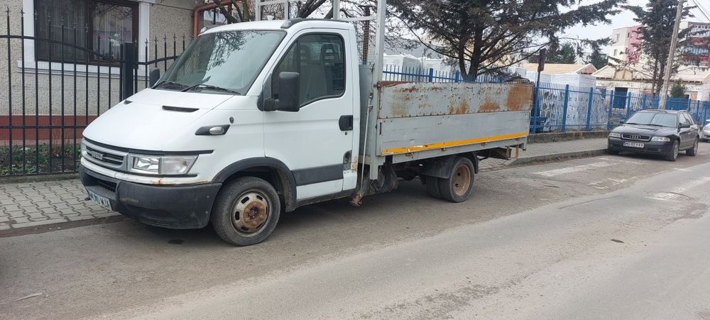 Iveco Daily cu macara (origine Anglia)