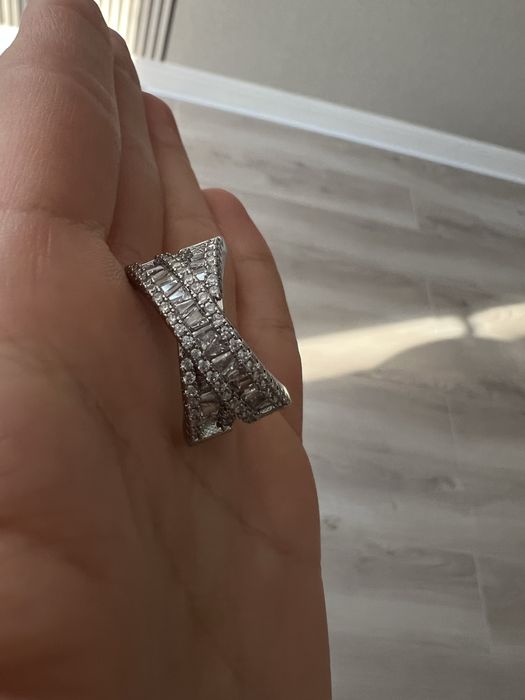 Новое со стразами