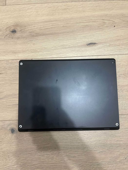 Laptop Ultraportabil Microsoft Surface 4