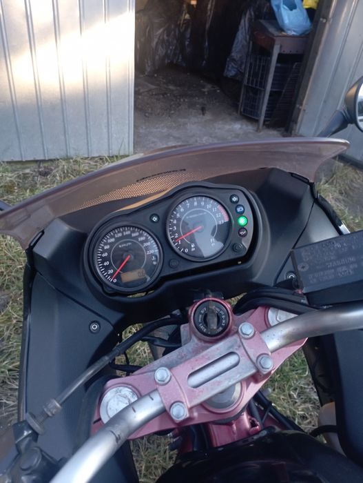 Motocicleta Kawasaki er6f