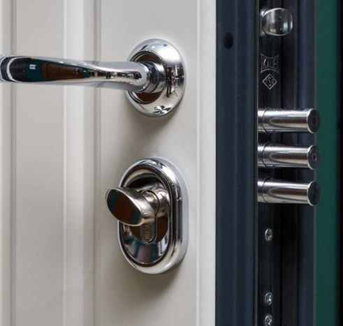 Eshik ochish xizmati eski qulfingiz ham ishlaydi zarar yetqazmay ochis