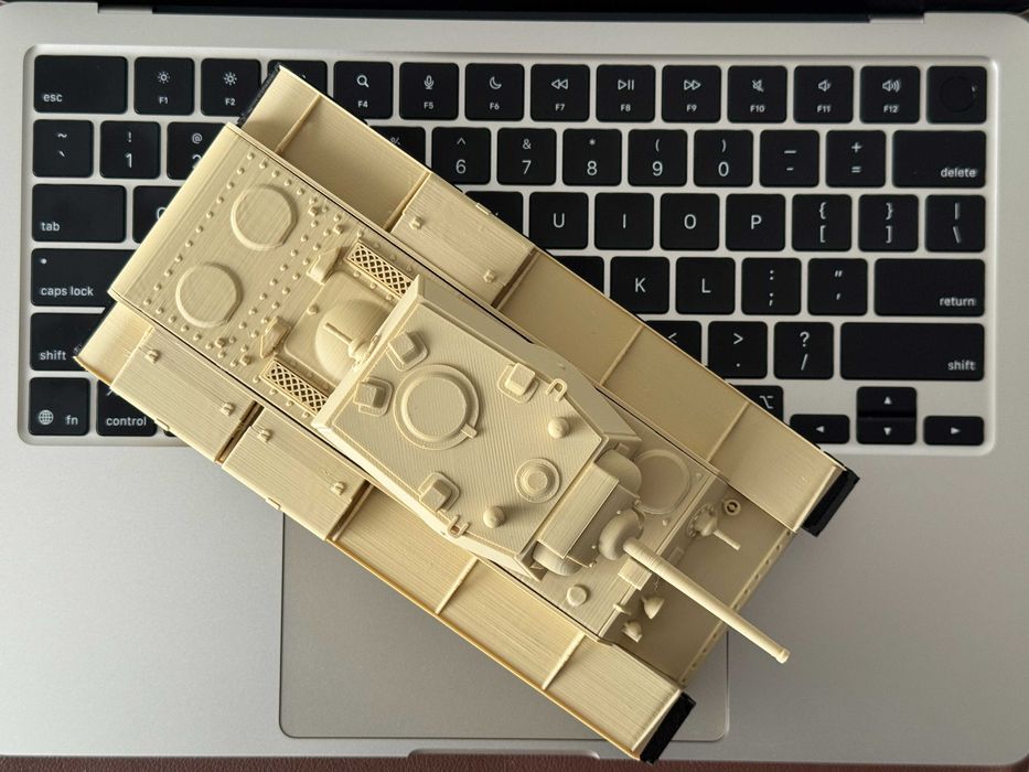 Модель тяжёлого танка КВ-1 Масштаб 1:35