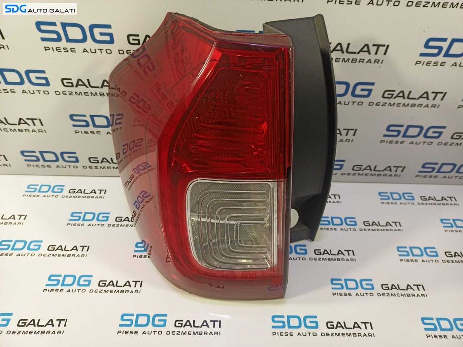 Lampa Stop Tripla Stanga Dacia Logan 2 MCV 2012 - 2016 Cod 265551978R [L1798]