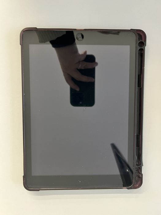 Айпад Эйр продается