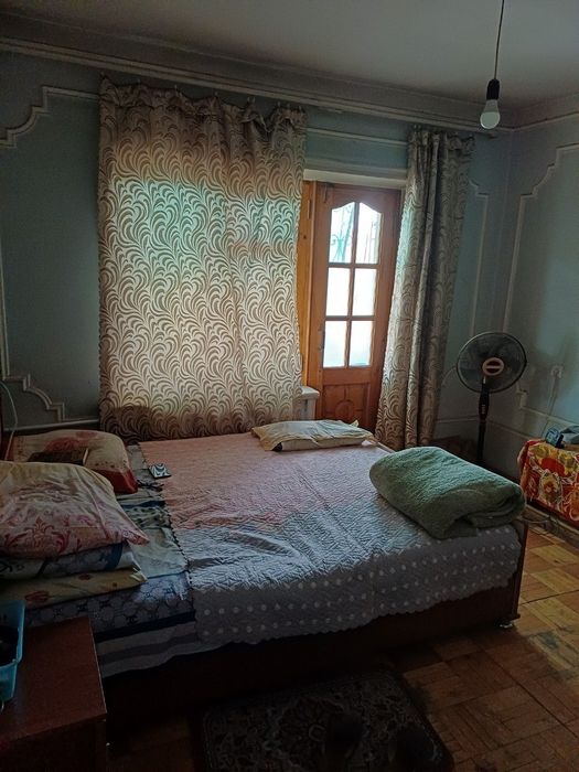 Arenda chorsu gulabod 3hona