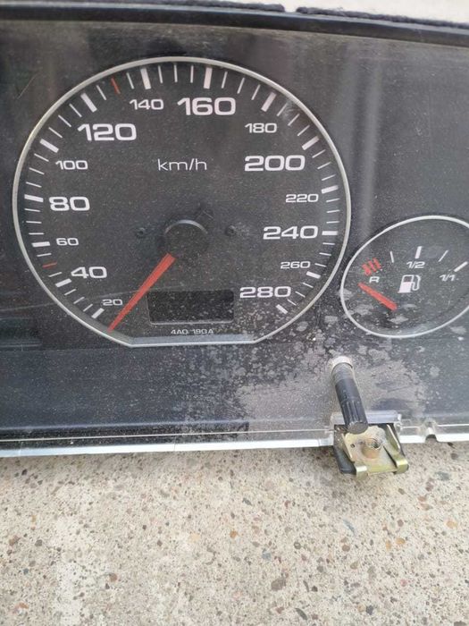 Панель приборов Ауди