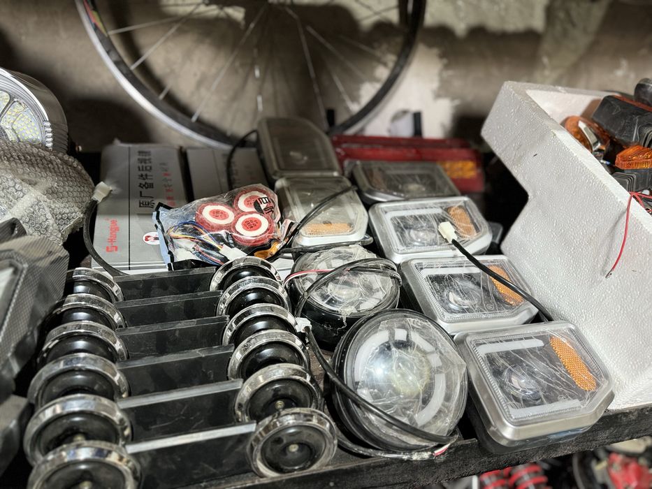 Скутер запчасть ассортименты