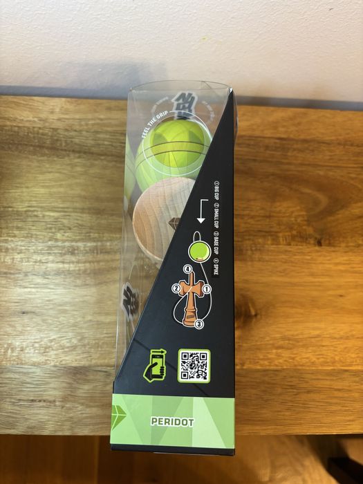 SWEETS Kendama Pro model, AntiSkid 2.0