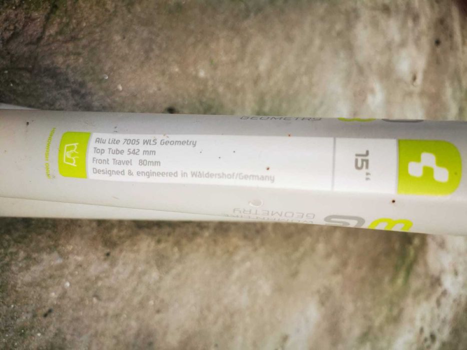 Vand ghidon MTB 720mm; cadru MTB 15 inch; pipa si manere spuma