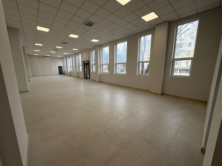 Spatiu comercial 185m2 - Gheorghe Doja - Galati