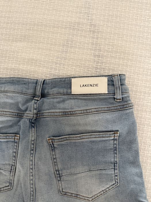 Blugi Rupti Cu Model