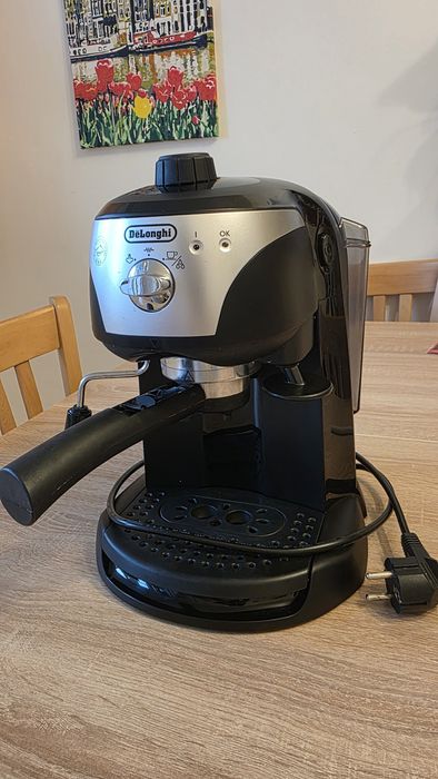 Кафемашина DeLonghi 220