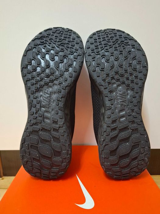 Найк/Nike Revolution 6 NN