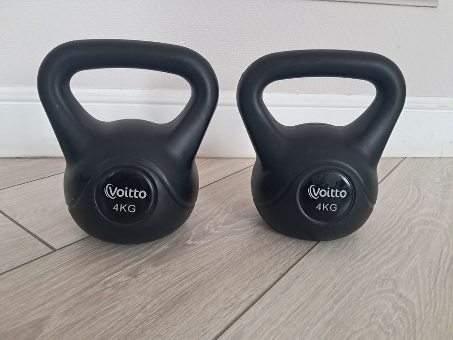 Продам по 4 кг два инструмента.