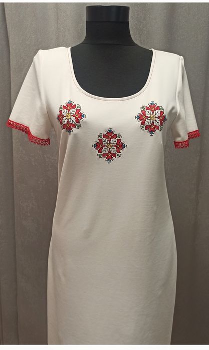 Рокли с български шевици