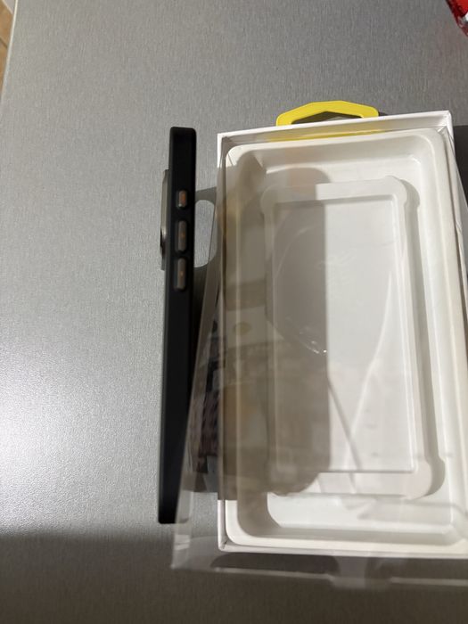 Husa Edizard Pro Aramid Iphone 16