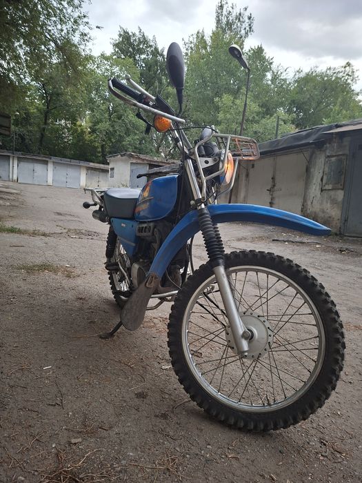 Мотоцикл Yamaha AG 100