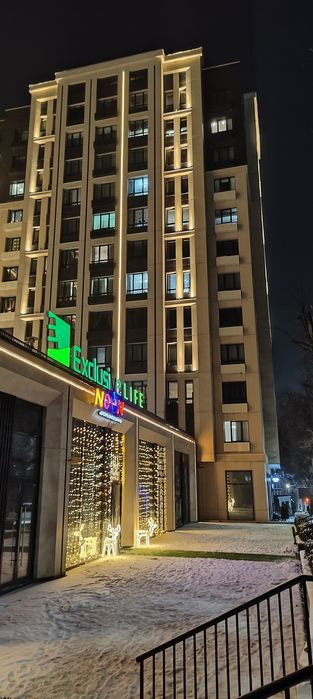 OnePlus 10 Pro Ram 8 Gb Rom 256GB.