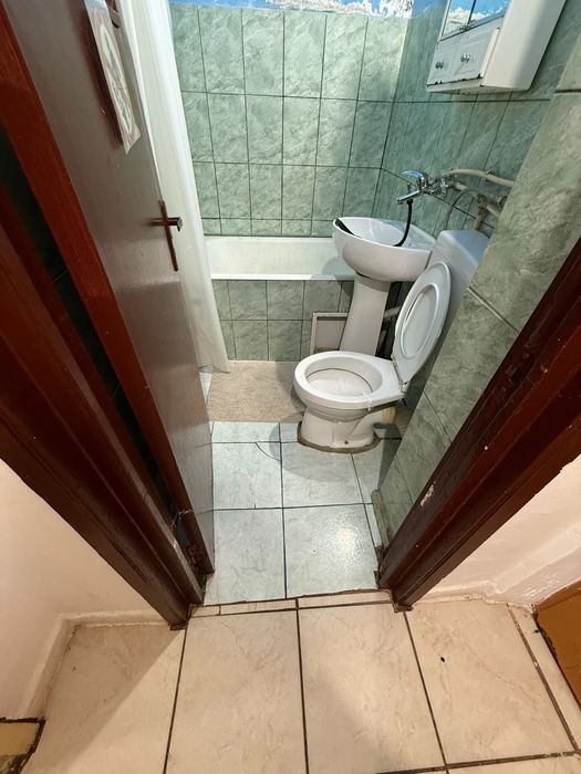 Proprietar inchiriez garsoniera