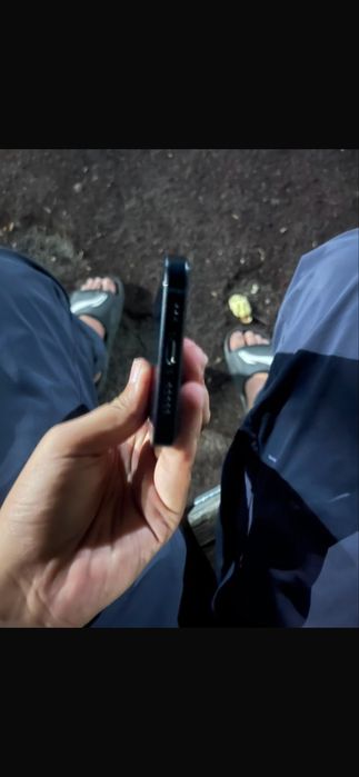 Айфон 13,в хорошем состояние