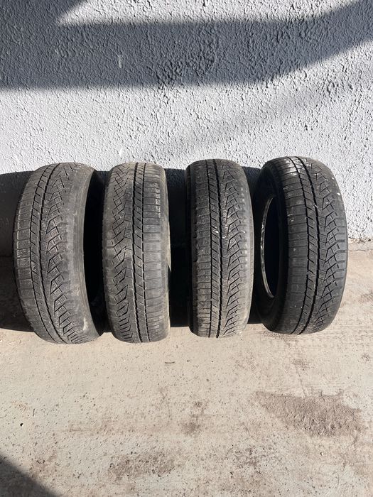 Продам комплект резины