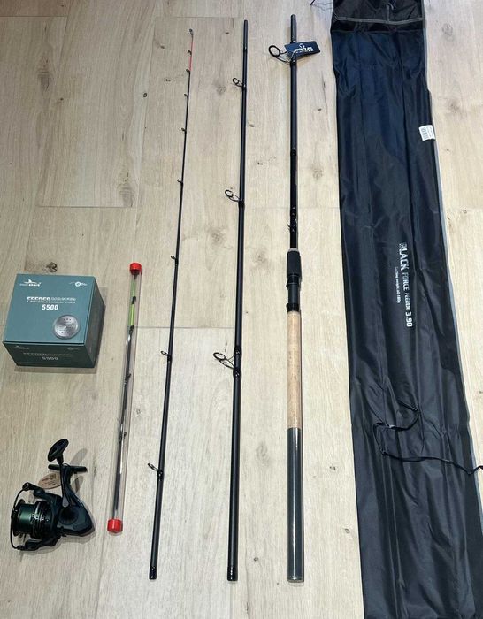 Set Feeder -Lanseta FL Black Force 3.9m si mulineta Feeder Master 5500