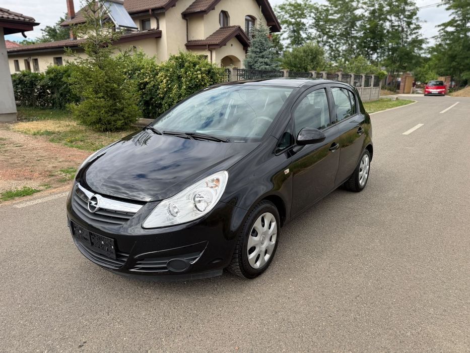 Opel Corsa - 1.0 Benzina - An 2009