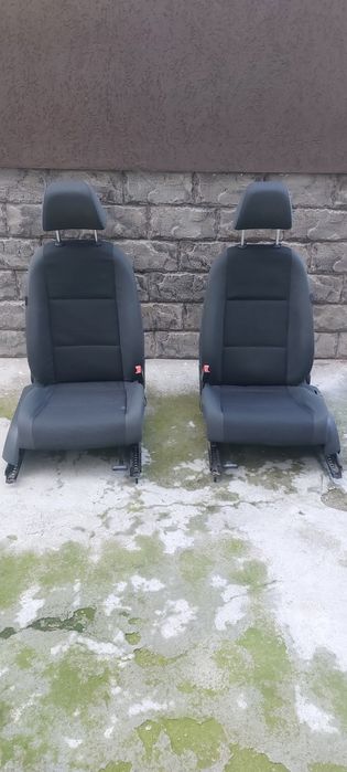 Седалки за туран