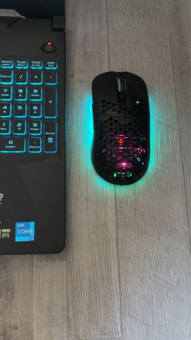 Laptop GAMING Asus TUF F15 + Periferice + cont Rockstar(optional)