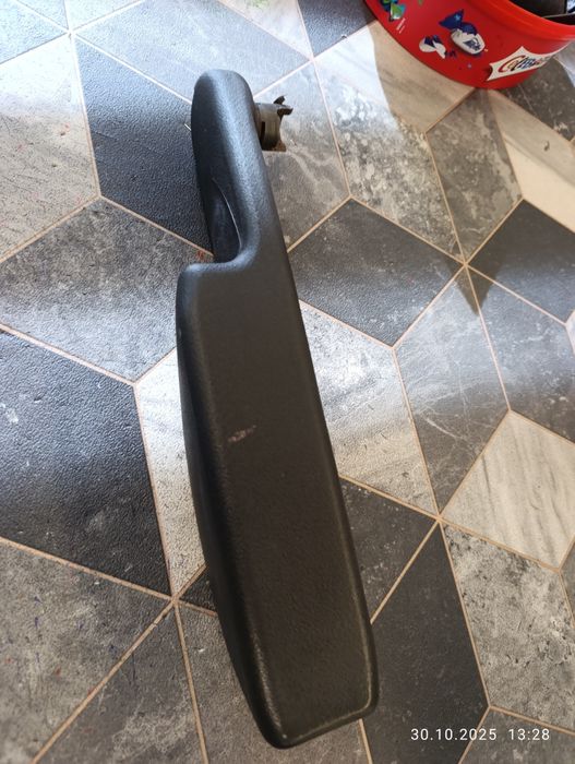 Подлакътник на фиат докато