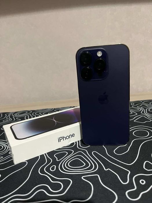iphone 14 pro. емкость 100