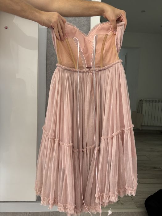 Vand rochie de ocazie - Ana Radu