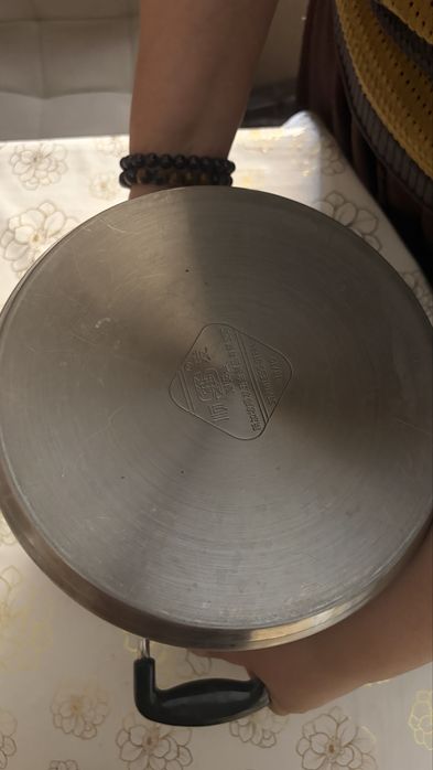 Кастрюля сталь объемная