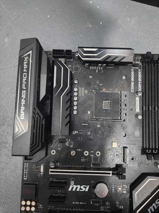 Placa de Baza X470 MSI Gaming Pro MAX 5800x3D