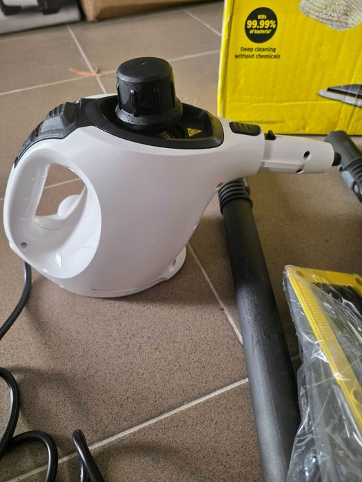 Aparat de curățat cu abur Kärcher SC 1 EasyFix, Presiune abur: 3 bari, Timp de încălzire: 3 minute, Putere: 1.200 W