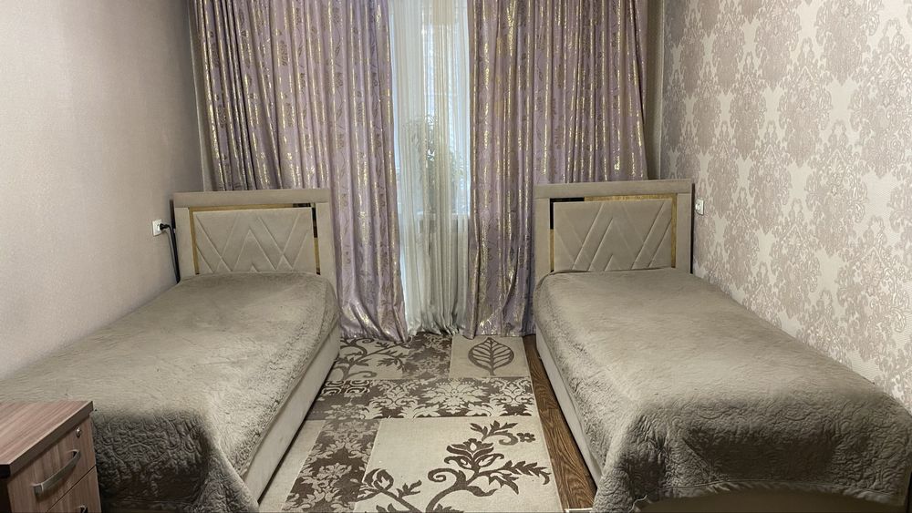 Кровати с матрасами