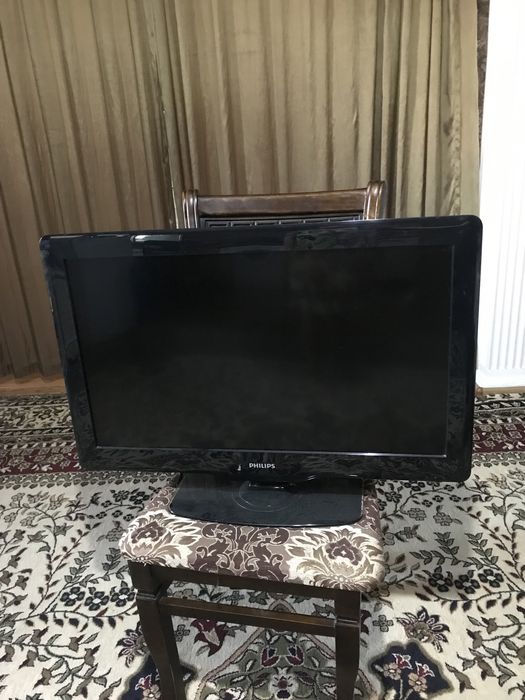 Срочна продам телевизор Philips model 32