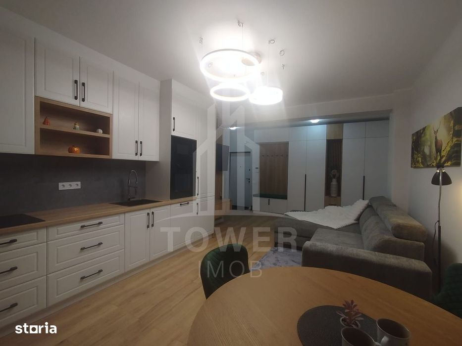 Apartament modern de închiriat, cu balcon și loc de parcare