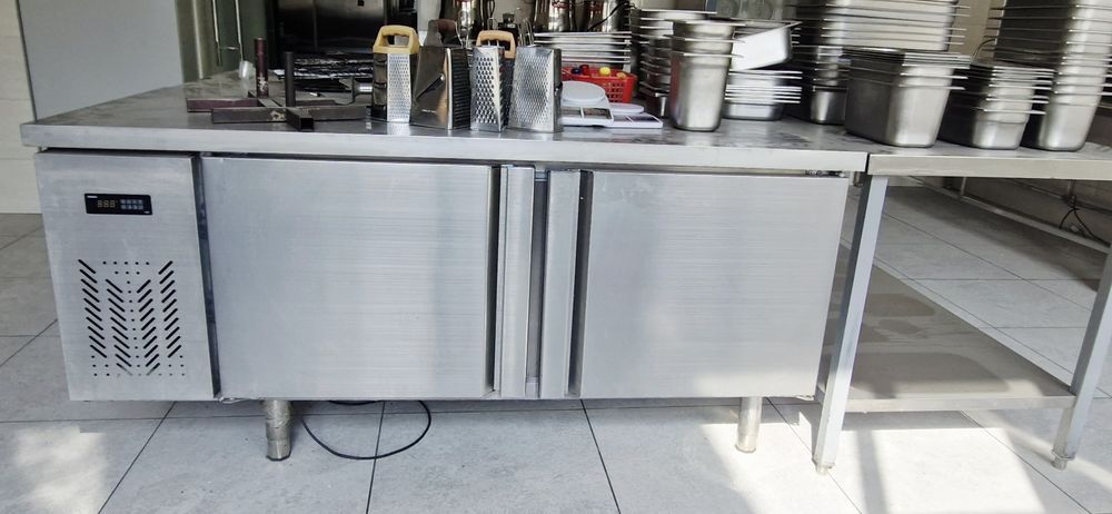 Холодильники.  Морозильник