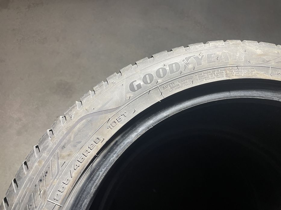 Всесезонни гуми - Goodyear Vector gen 3 255/45/20