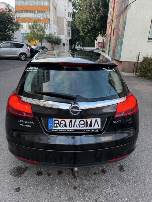 Opel Insignia 2011