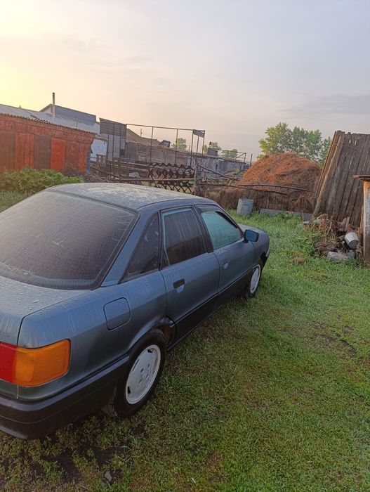 Продам машину audi 80 B3