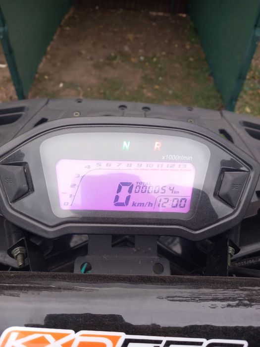 Vând ATV difendar