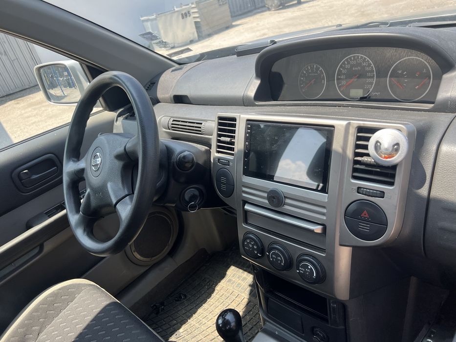 Нисан Х-трайл 2.0 бензин 140 кс