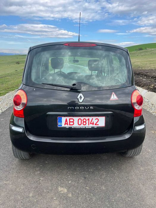 Renault Modus / 2006 / 1.6 Benzina | 990 € pana Duminica