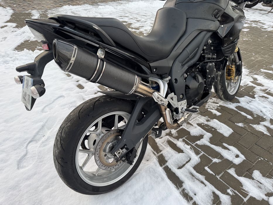 Triumph Tiger 1050 an 2011 , evacuare SC Project