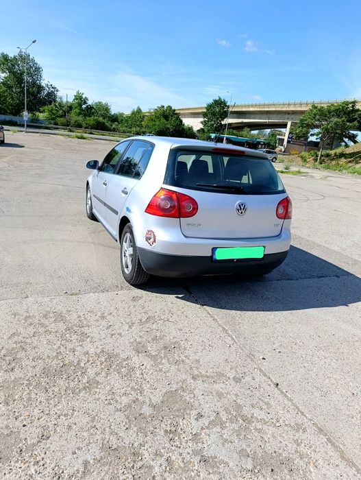 VOLKSWAGEN Golf 2006 — imagine 8