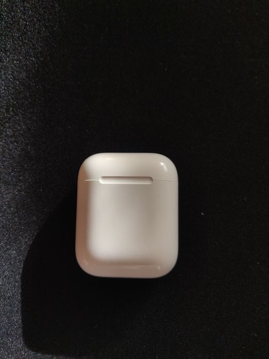 Carcasa originala  incarcare apple airpods 1 si 2 model a1602