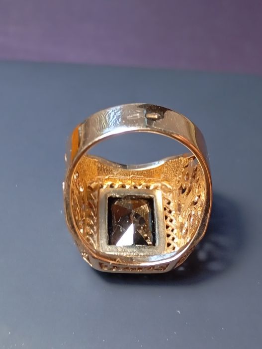 Золотой перстень 585 пробы