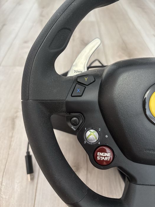 Volan Thrustmaster Ferrari 458 Italia + Pedale Xbox 360 / PC